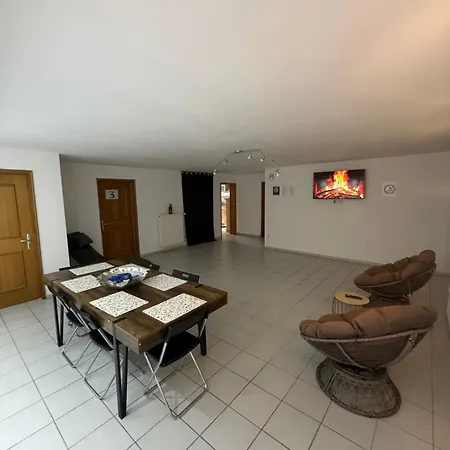 Quarto em Acomodações Particulares Cakir Erftstadt